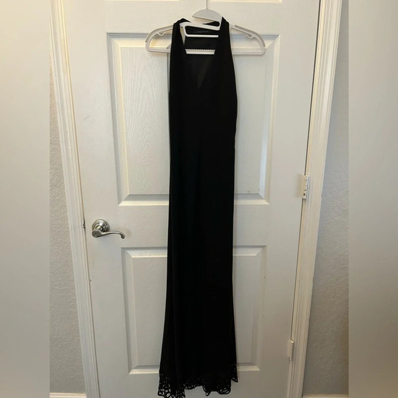 Elie Tahari black long dress with a lace trim - Picture 1 of 5